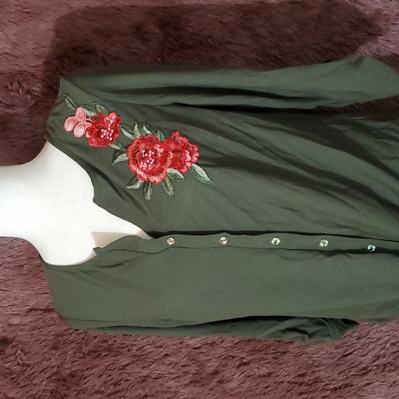 PreSeption Concepts Rose Tie Front Blouse - Picture 2 of 5